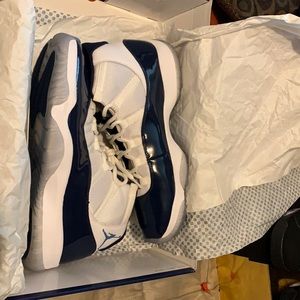 Air Jordan 11’s